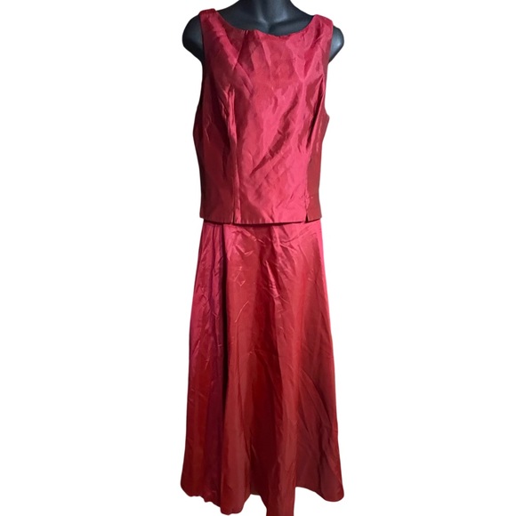 red two-piece formal gown is a vintage set by JS Collections size 14 formal - Picture 5 of 10